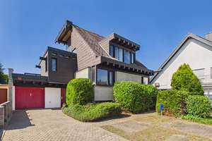 Architektenhaus! Split-Level-Wohnen mit Turmzimmer & Einliegerwohnung am Ende einer Sackgasse – Die vollständige Adresse der Immobilie erhältst du vom Anbieter., 51147 Grengel, Köln – Vorschaubild 2
