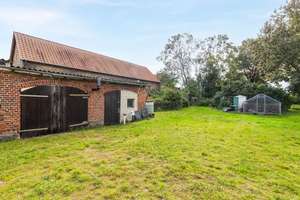 Property thumbnail 10