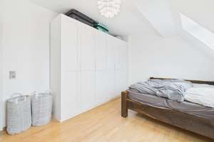 Maschsee als Nachbar: Helle 3 Zi. DG-Wohnung mit kleinem Balkon – Die vollständige Adresse der Immobilie erhältst du vom Anbieter., 30173 Südstadt, Hannover – Vorschaubild 5