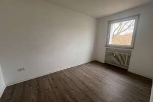 4-Zimmer-Wohnung mit Balkon – Schlesische Str. 20, 49088 Dodesheide, Osnabrück – Vorschaubild 4