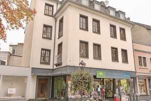 Vermietetes Wohn- Geschäftshaus mit Anbau und Gewerbeeinheit in Bestlage – Mayen-Koblenz (Kreis) – Vorschaubild 1
