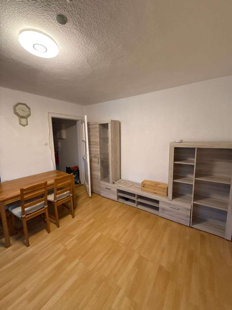 Immobilie in Herzogenaurach - Charmante 2-Zimmer-Wohnung mit Stellplatz – frei – ideal für Eigennutzer oder Kapitalanleger - Bild 0
