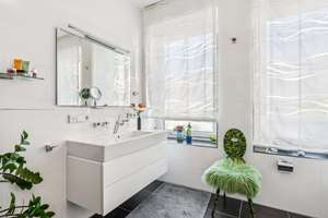 ::: Absolutes Highlight! 5,5 Zi. - Wohnen und Arbeiten I Balkon, Keller, Stpl., TG-Stpl. möglich ::: – Die vollständige Adresse der Immobilie erhältst du vom Anbieter., 70372 Seelberg, Stuttgart – Vorschaubild 5
