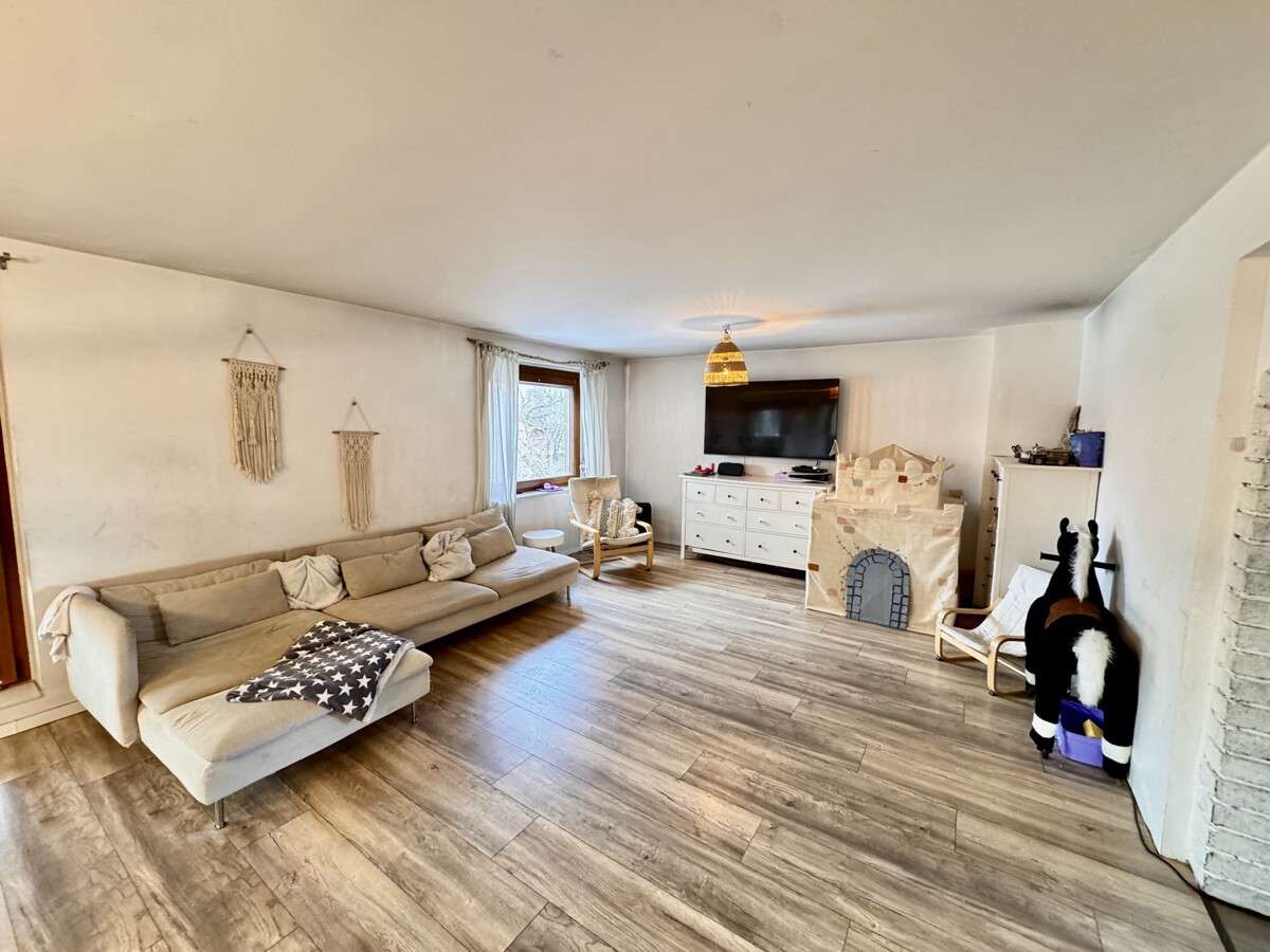 Immobilie in Pasewalk - HORN IMMOBILIEN ++ gemütliches Zuhause mit großem Grundstück - Bild 2