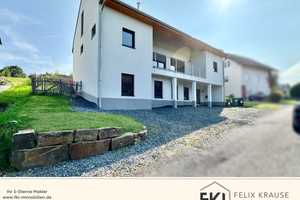 **Exklusiver und energieeffizienter Neubau mit Naturpool in ruhiger Lage von Limbach** – Westerwaldkreis – Vorschaubild 1