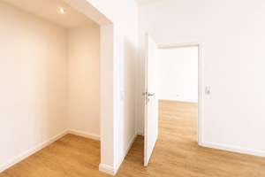 Stilvolle Altbauwohnung nach Kernsanierung - 2,5 Zimmer mit hohen Decken in zentraler Lage – Alter deutscher Ring 35, 47799 Stadtmitte, Krefeld – Vorschaubild 13