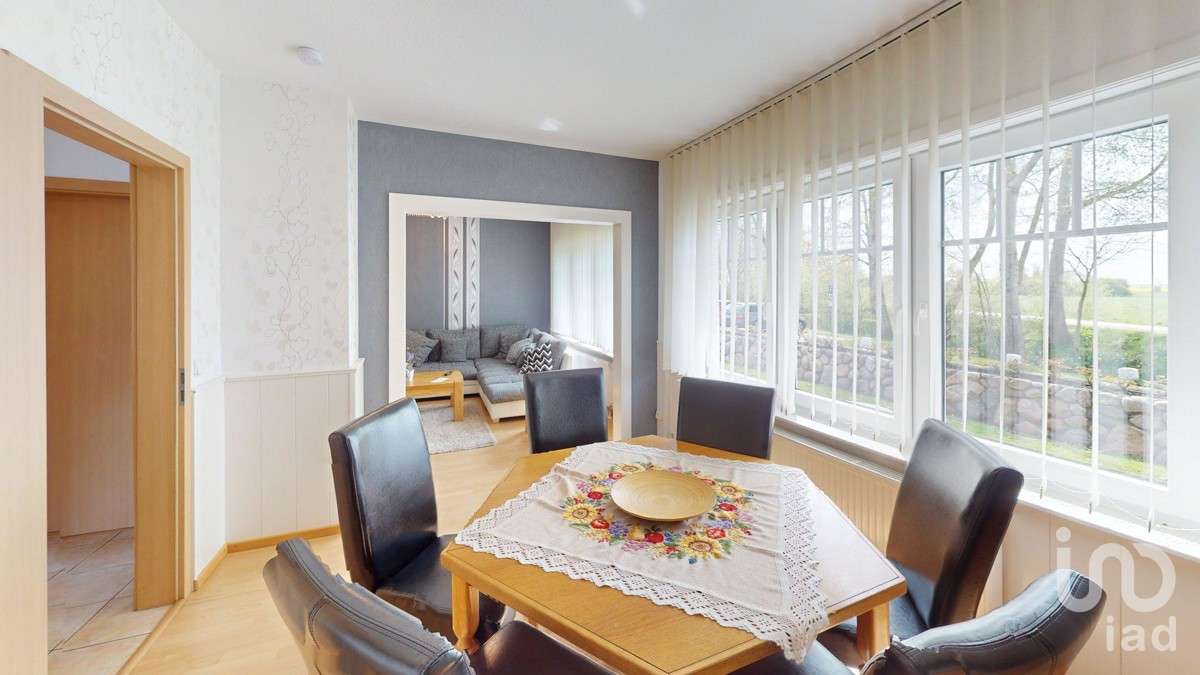 Immobilie in Nordstrand - Charmantes Doppelhaus 2022 vollsaniert,  vielseitig nutzbar und voll unterkellert. - Bild 9