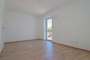 **Lichtdurchflutete 2-Zimmer-Wohnung mit Balkon** – Donaustaufer Straße 44, 93059 Reinhausen, Regensburg – Vorschaubild 6