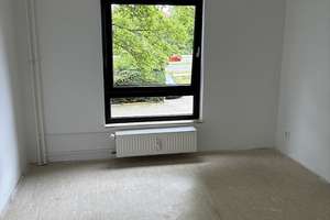 Großzügige Wohnung mit zwei Loggien // EG links – Zwickauer Str. 8, 38444 Westhagen, Wolfsburg – Vorschaubild 7