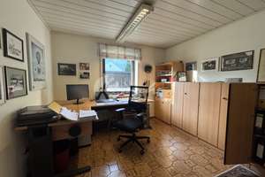 Gepflegtes Einfamilienhaus mit Balkon, sonniger Terrasse, Teich, ruhige Lage – Wendelsteinstraße 25, 86163 Hochzoll-Nord, Augsburg – Vorschaubild 6
