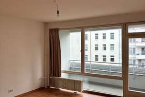 Großzügige 1-Raum-Wohnung mit EBK, Balkon & Tiefgaragenstellplatz in Berlin Schöneberg – Die vollständige Adresse der Immobilie erhältst du vom Anbieter., 10779 Schöneberg, Berlin – Vorschaubild 5