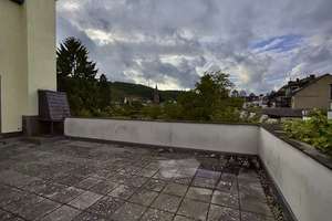 (ANFRAGEN NUR ÜBER KONTAKTFORMULAR, BITTE!) Ruhige Wohnung im 1. OG mit Terrasse – Winzerstrasse 8, 53129 Dottendorf, Bonn – Vorschaubild 2