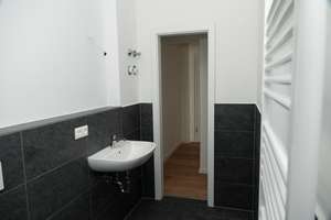 Sanierte 2-Zimmer-Altbauwohnung mit Wannenbad in Uni-Nähe – Die vollständige Adresse der Immobilie erhältst du vom Anbieter., 9126 Lutherviertel, Chemnitz – Vorschaubild 9