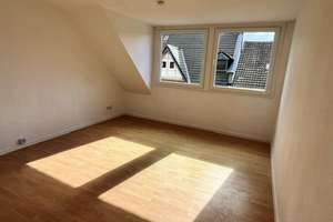 Voll möblierte Dachgeschosswohnung mit Charme in guter Lage – Friedenstraße 46, 45966 Gladbeck – Vorschaubild 10