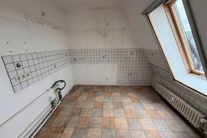 Großzügige 2-Zimmer-Dachgeschoss-Wohnung mit Weitblick! – Treskowstraße 30, 13089 Heinersdorf, Berlin – Vorschaubild 9