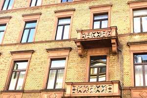 Schön geschnittene und sanierte Altbauwohnung im Herzen von Wiesbaden – Die vollständige Adresse der Immobilie erhältst du vom Anbieter., 65185 Mitte, Wiesbaden – Vorschaubild 1
