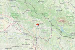 Gemütliches, teilsaniertes Zweifamilienhaus mit Traumgarten - BAULAND oder einfach VIEL PLATZ – Freyung-Grafenau (Kreis) – Vorschaubild 12