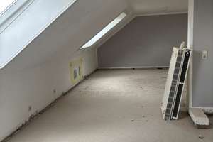 Große Dachgeschosswohnung mit Renovierungsbedarf – Subbelrather Str 331, 50825 Ehrenfeld (Ortsteil), Köln – Vorschaubild 11