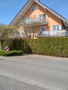 5 Zimmer Dachgeschosswohnung mit Balkon und gehobener Innenausstattung in Niddatal-Assenheim