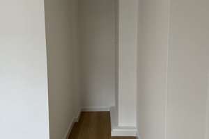 Little Tokyo: Dachgeschosswohnung mit Terrasse und Blick über Düsseldorf – Marienstraße 34, 40210 Stadtmitte, Düsseldorf – Vorschaubild 8