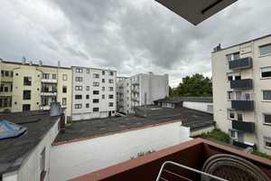 2 Zimmer Wohnung mit Balkon – Lothringer Str. 2, 27570 Bremerhaven – Vorschaubild 1