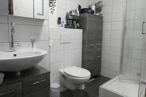 Top gepflegt und lichtdurchflutet: Dachgeschosswohnung mit Balkon und Tiefgaragenstellplatz! – Die vollständige Adresse der Immobilie erhältst du vom Anbieter., 55128 Bretzenheim, Mainz – Vorschaubild 6
