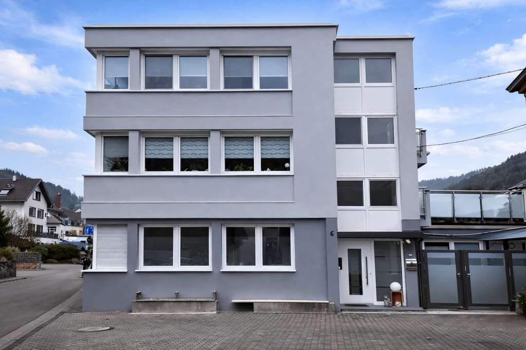 Immobilie in Kordel - Attraktives Wohnhaus  von zwei Einheiten mit Wärmepumpe, Balkon .... in Kordel  - Bild 0