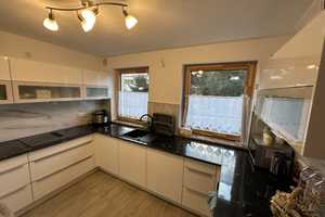 Freundliches 5-Zimmer-Reihenhaus mit gehobener Innenausstattung und EBK in Kempten Lenzfried – Kempten (Allgäu) – Vorschaubild 3