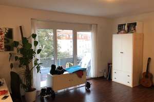 1-Zimmer Wohnung im 3. OG mit Balkon in Hamburg-Altona-Altstadt