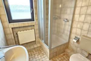 Gepflegtes Reihenendhaus mit Garage und Garten in ruhiger Wohnlage von Mönchengladbach-Giesenkirchen – Die vollständige Adresse der Immobilie erhältst du vom Anbieter., 41238 Giesenkirchen-Mitte, Mönchengladbach – Vorschaubild 21