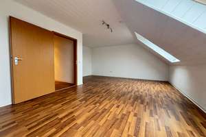 Rodenbach, Reiheneckhaus mit 6 ZKB, 2 Bäder, Gäste-WC, Terrasse, Carport – Die vollständige Adresse der Immobilie erhältst du vom Anbieter., 67688 Rodenbach – Vorschaubild 10
