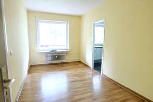 Bezugsfreie Familienwohnung mit Südbalkon und Tiefgaragenstellplatz – Die vollständige Adresse der Immobilie erhältst du vom Anbieter., 12167 Steglitz, Berlin – Vorschaubild 2