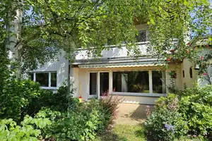 Viel Wohnraum für die Familie - Freistehendes bezugsfreies Einfamilienhaus mit großer Ga – Konstanz (Kreis) – Vorschaubild 1