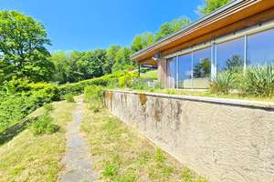 Freistehendes Einfamilienhaus im Bauhausstil in Bestlage von Waldshut zu verkaufen – Die vollständige Adresse der Immobilie erhältst du vom Anbieter., 79761 Waldshut-Tiengen – Vorschaubild 2