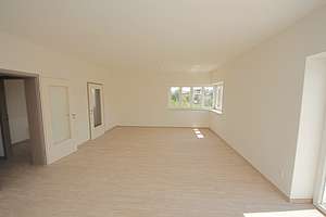 Barrierefreie Wohnung mit Aufzug und Balkon im Herzen der Landeshauptstadt nahe Universitätsklinikum – Emanuel-Larisch-Weg 21, 39112 Leipziger Straße, Magdeburg – Vorschaubild 17