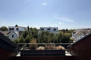 Besondere 3-Zimmer-Dachgeschosswohnung mit Empore, Dachloggia in Duisburg-Rumeln – Die vollständige Adresse der Immobilie erhältst du vom Anbieter., 47239 Rumeln-Kaldenhausen, Duisburg – Vorschaubild 19