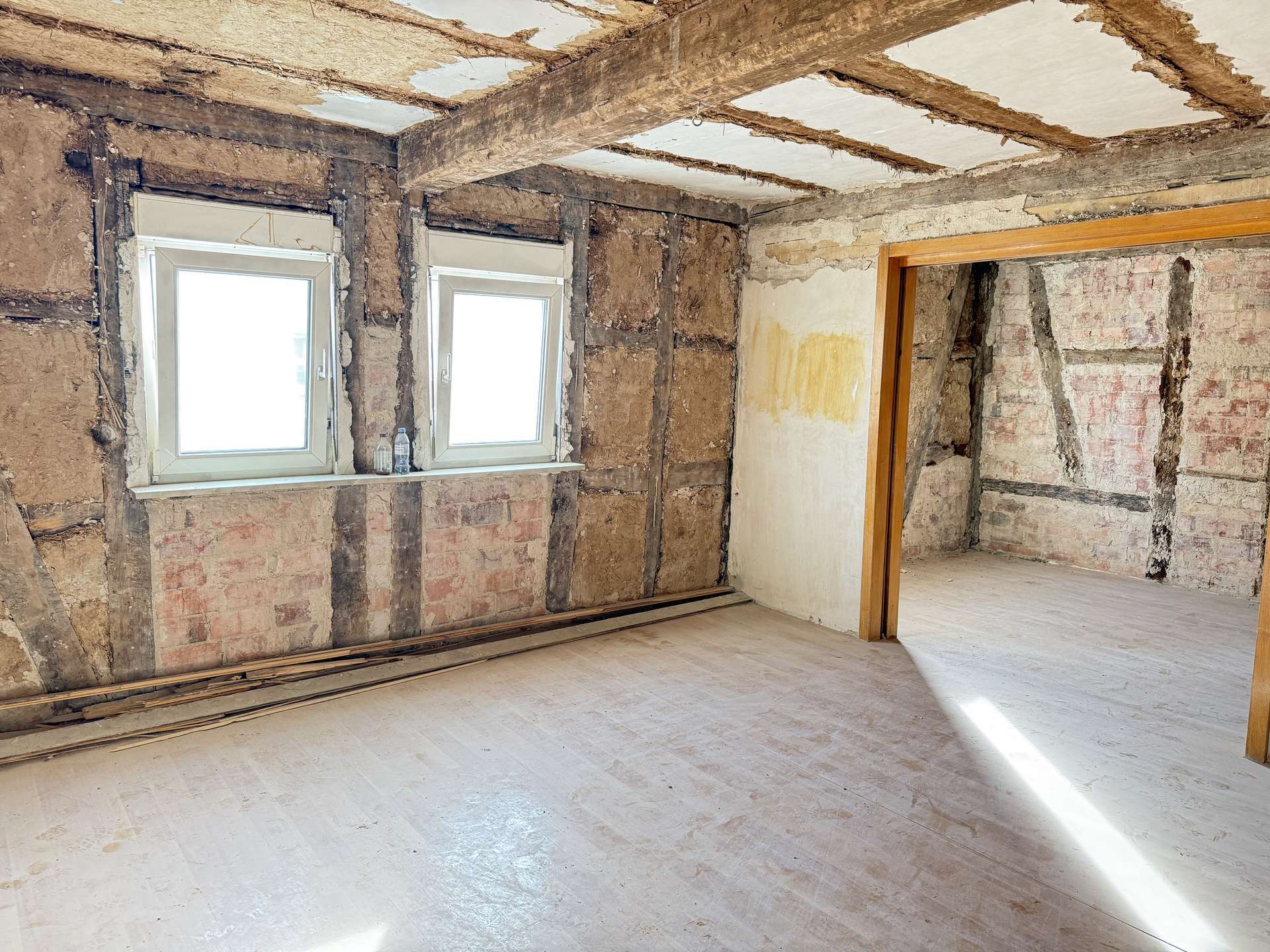 Immobilie in Roßdorf - SELTENE GELEGENHEIT ZUM GESTALTEN, WOHNEN, WOHLFÜHLEN 🏡 Ihr Zuhause mit Potenzial in Roßdorf! - Bild 0