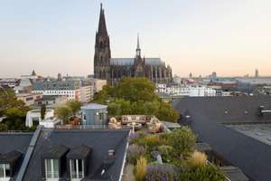 Zeitlose Eleganz trifft exklusiven Wohnkomfort im Herzen von Köln – Die vollständige Adresse der Immobilie erhältst du vom Anbieter., 50667 Altstadt/Nord, Köln – Vorschaubild 11