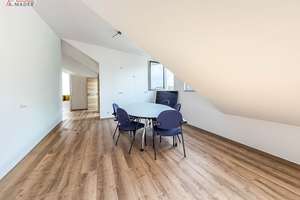Neuwertige Dachgeschoß-Wohnung zum Selbstbezug oder zur Kapitalanlage – Die vollständige Adresse der Immobilie erhältst du vom Anbieter., 86692 Münster – Vorschaubild 2