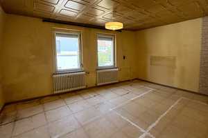 Sanierungsbedürftiges Einfamilienhaus mit Garten in ruhiger Lage – Mainz – Vorschaubild 7