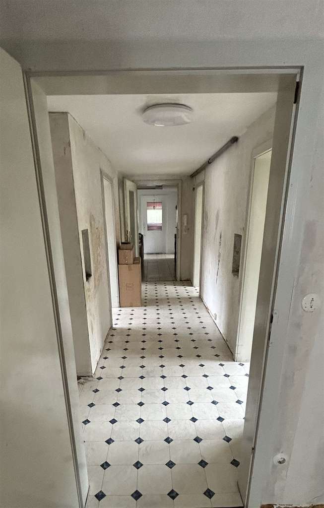 Immobilie in Lonsee - ***HANDWERKER / DIY*** Dachgeschoss-Wohnung zur individuellen Gestaltung - Bild 4