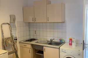 Leerstehendes MFH mit 5 Einheiten und viel Potential *ideal für Familien/ Handwerker* – Stuttgart – Vorschaubild 17