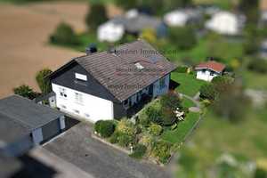 6 ZKBB# Kaminofen# kpl.Rolläden# Terrasse# Garten Feldrandlage# Garage Sektionstor# Weilburg-Kubach – Limburg-Weilburg (Kreis) – Vorschaubild 1