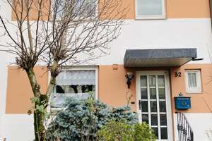 Familienfreundliches Reihenhaus mit Potenzial in ruhiger Lage von Ludwigshafen-Rheingönheim