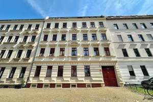 Bezugsfrei! Sonnige 3-Raumwohnung mit Balkon für Eigennutzer