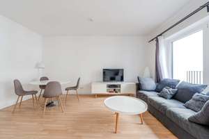 Bezugsfreie helle 3-Zimmerwohnung mit 2 Badezimmern und Loggia in sehr zentraler Lage in Mitte – Schützenstraße 41, 10117 Mitte (Ortsteil), Berlin – Vorschaubild 2