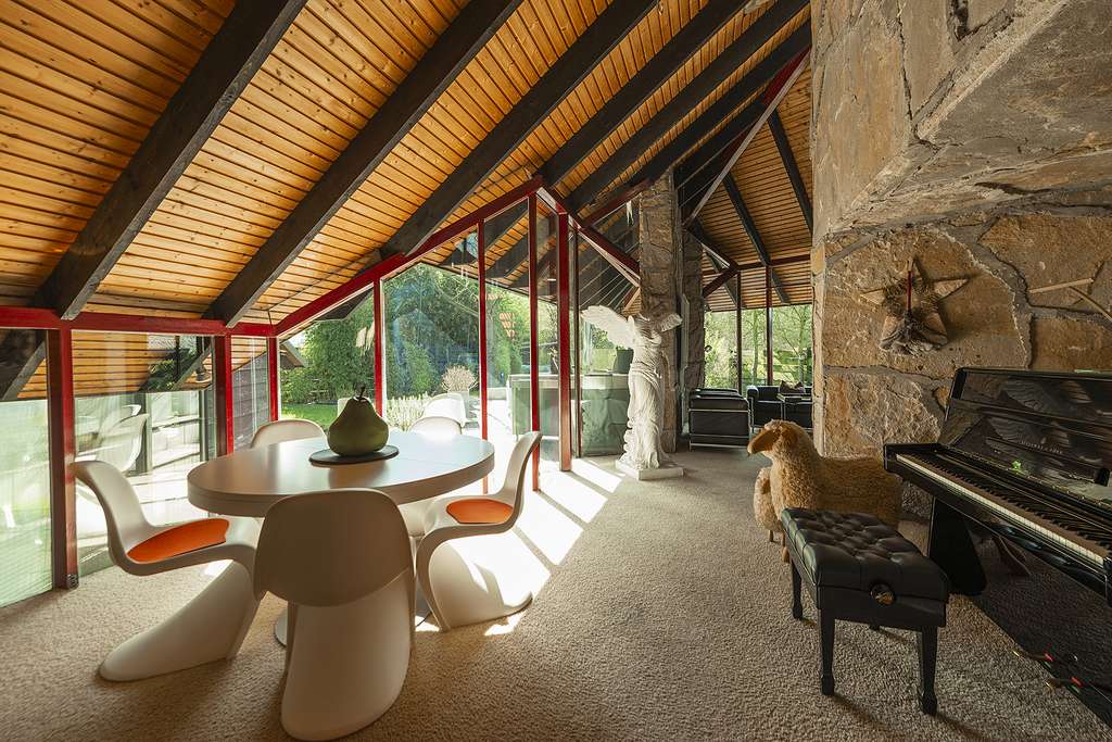 Immobilie in Ostbevern - *EINZIGARTIGES ARCHITEKTENHAUS -AUßERGEWÖHNLICHES DESIGN MIT HOHEM WOHLFÜHLFAKTOR* - Bild 2