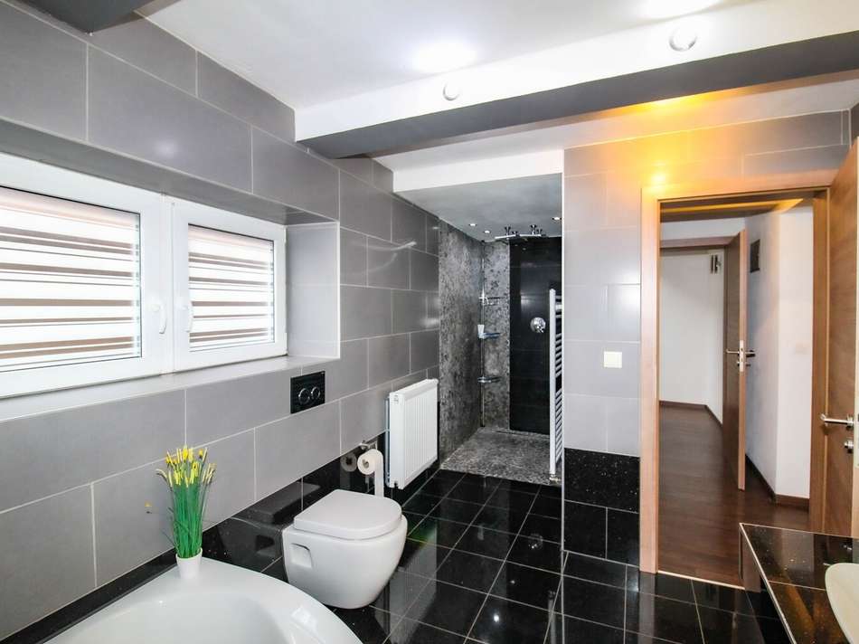 2.OG_Badezimmer
