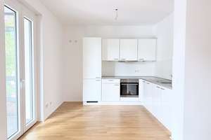Großzügige Wohnung mit Wintergarten sucht Mieter: 2-Zimmer, 59m²