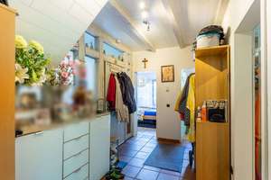 Premiumlage mit Burgblick und traumhaften Garten am Bach – Die vollständige Adresse der Immobilie erhältst du vom Anbieter., 50374 Erftstadt – Vorschaubild 16